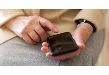 El mejor teléfono para personas con discapacidad auditiva